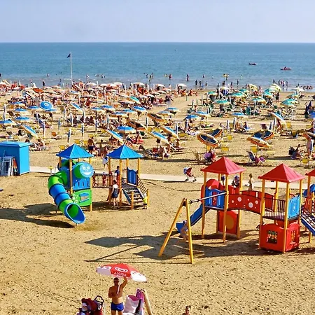 Great In With Private Garden - Private Beach Place Included Bibione