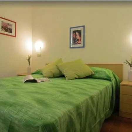 Great In With Private Garden - Private Beach Place Included *