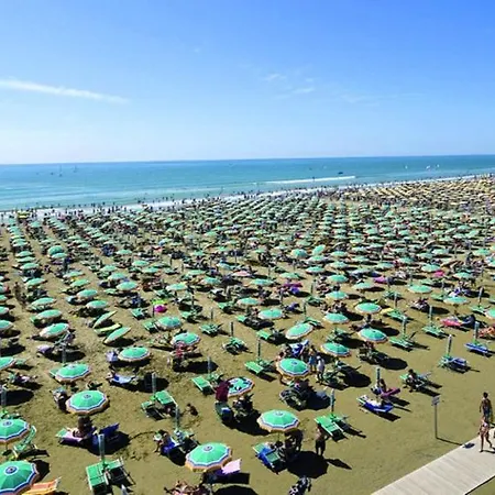 Great In With Private Garden - Private Beach Place Included Bibione